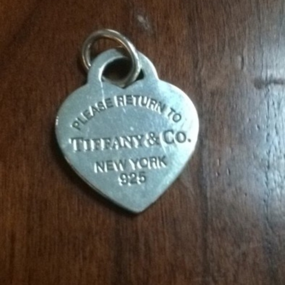 Tiffany & co. Heart Pendant